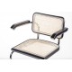 Nachbildung des Cesca Stuhls mit Armlehnen von Designer Marcel Breuer